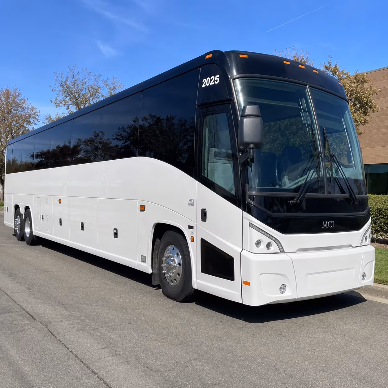 charter buses to detroit lions games at ford field