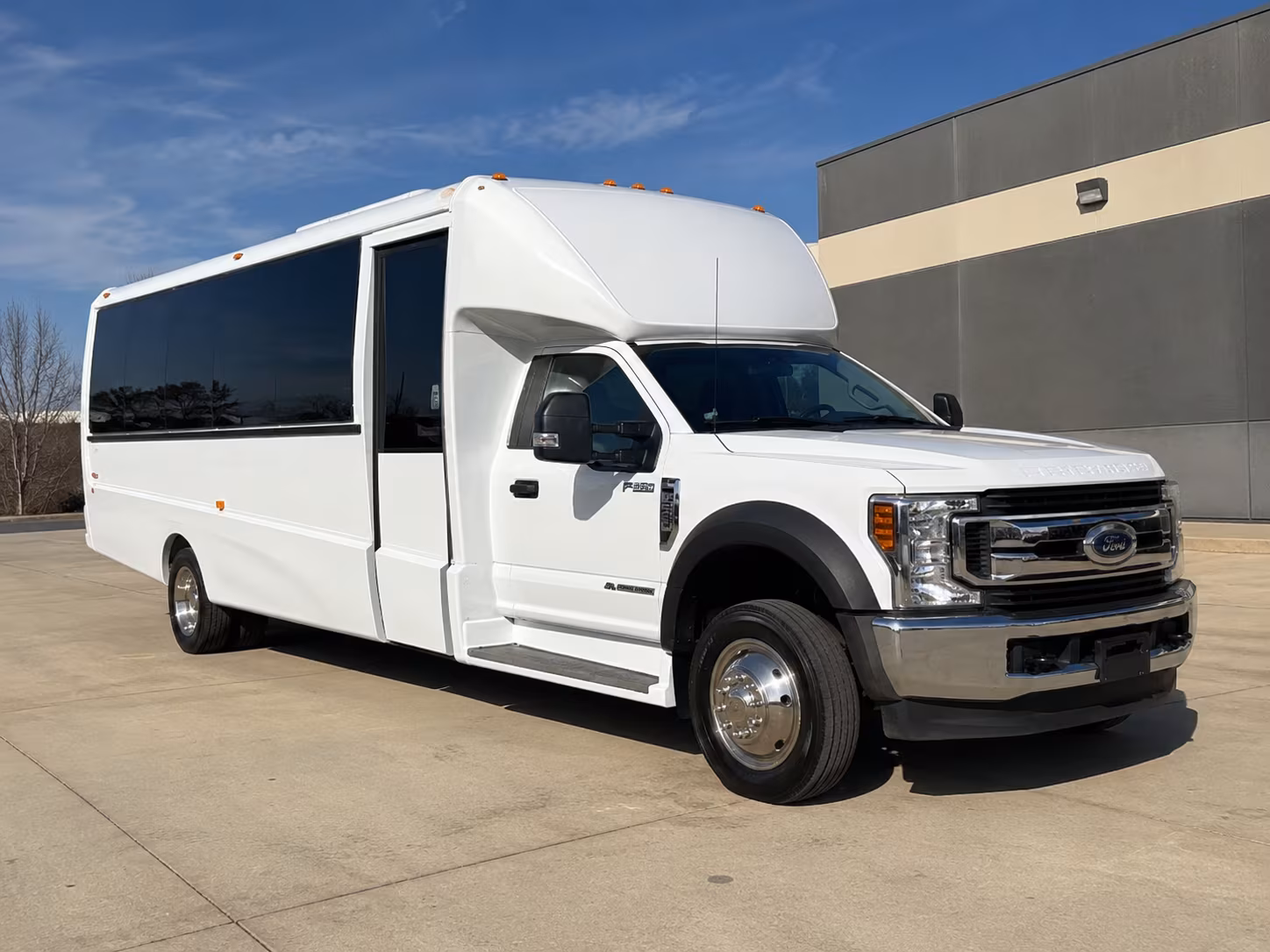 henry ford museum bus rentals for sterling heights student groups