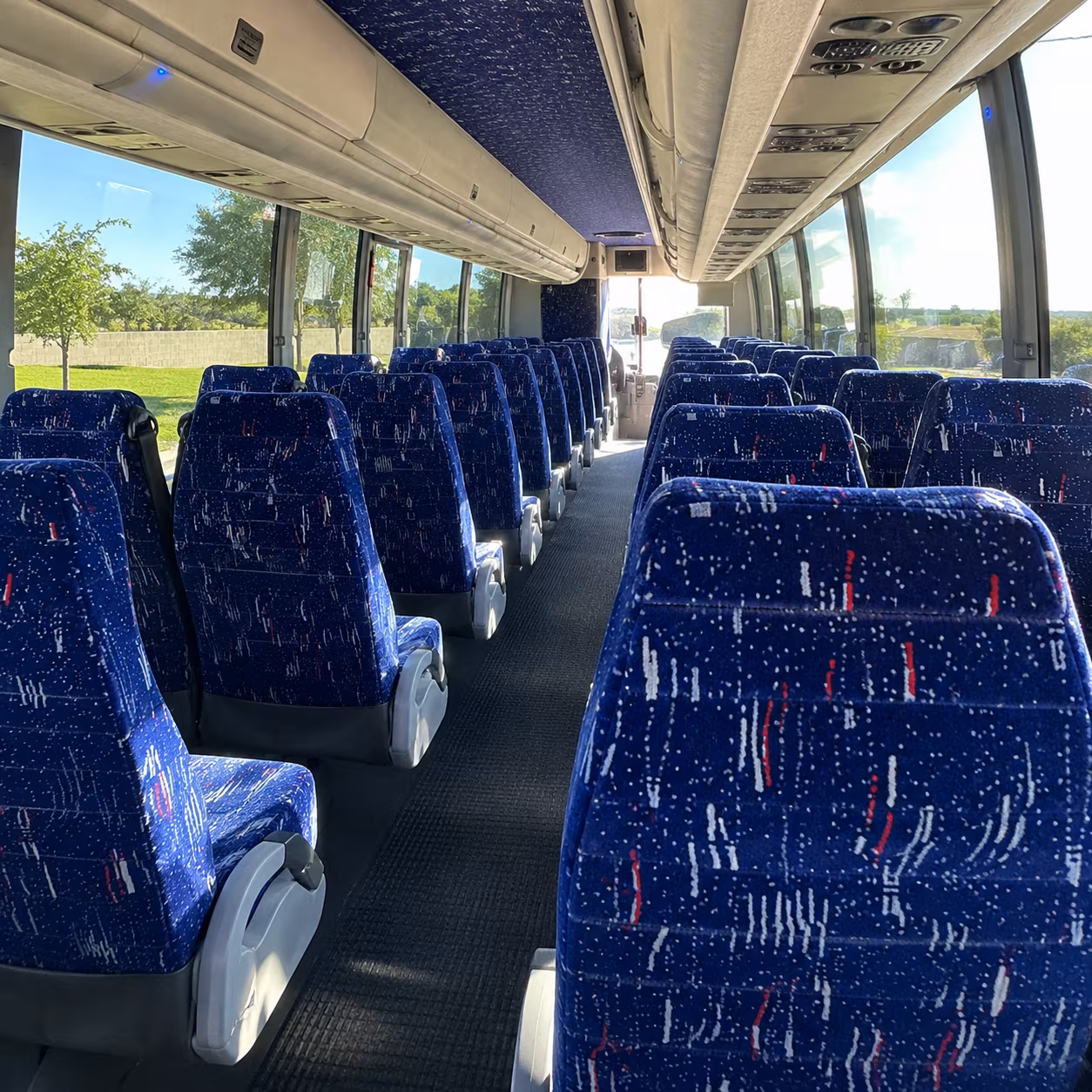 out of state charter buses from sterling heights to toronto and windsor