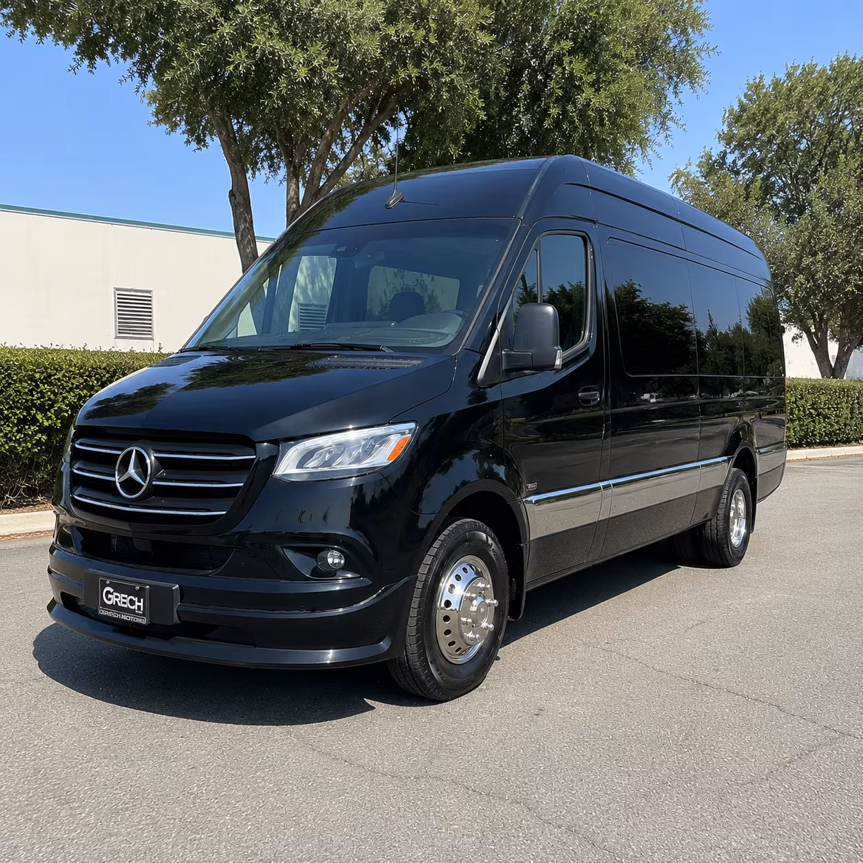sterling heights airport transportation onboard seating