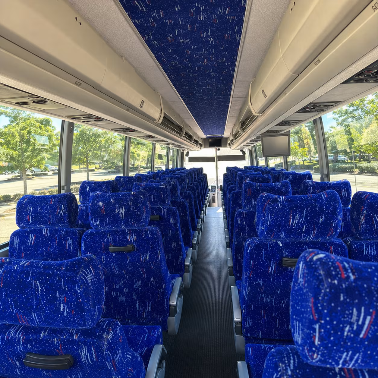 sterling heights charter bus rentals for long distance corporate travel