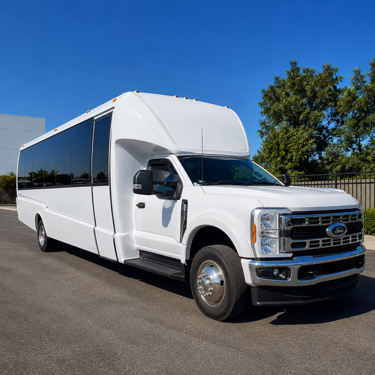 wedding shuttle buses for sterling heights celebrations